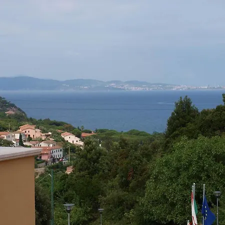 Case Vacanza La Pergola *